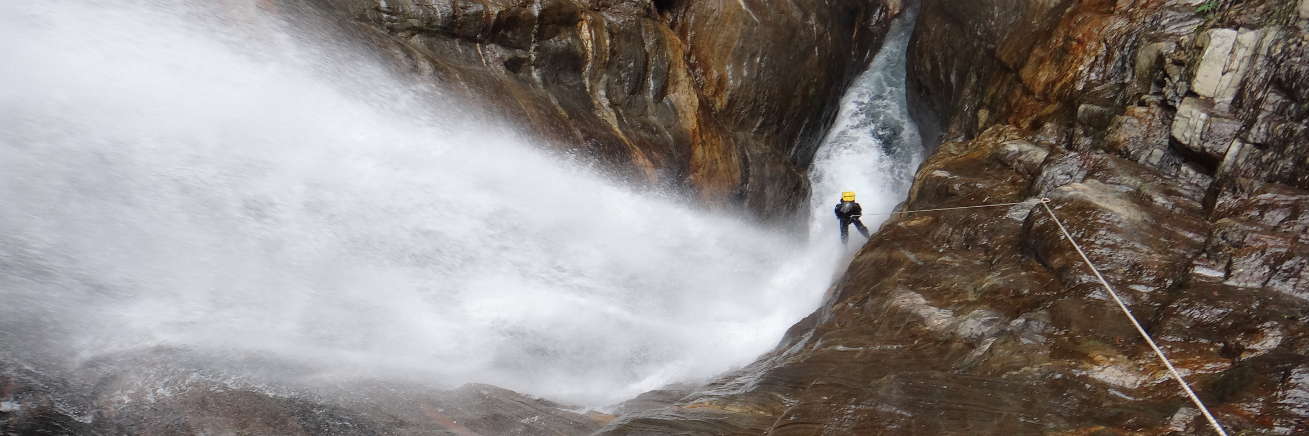 canyoning gouffre enfer luchon haute garonne