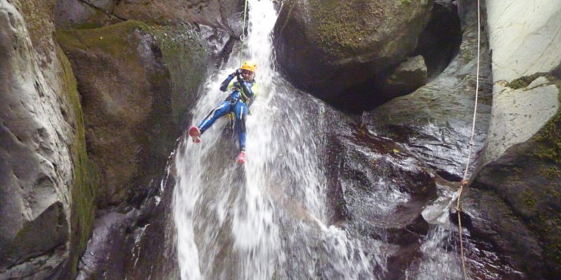 canyoning arlos luchon pyrenees