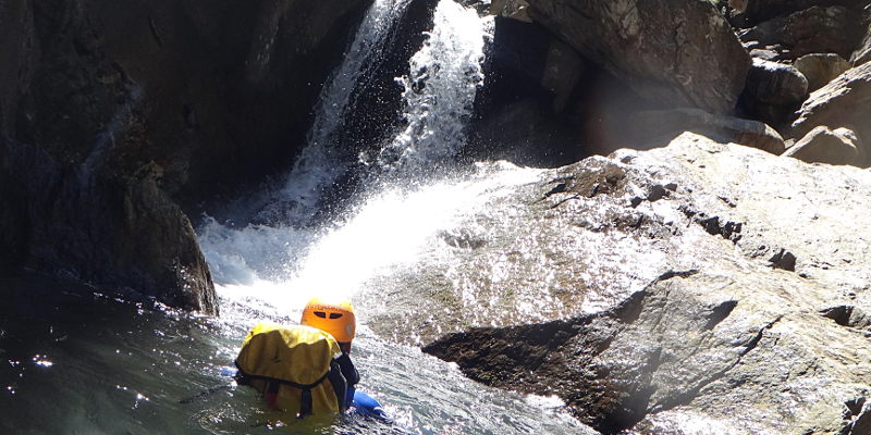 canyoning neste oo luchon pyrenees